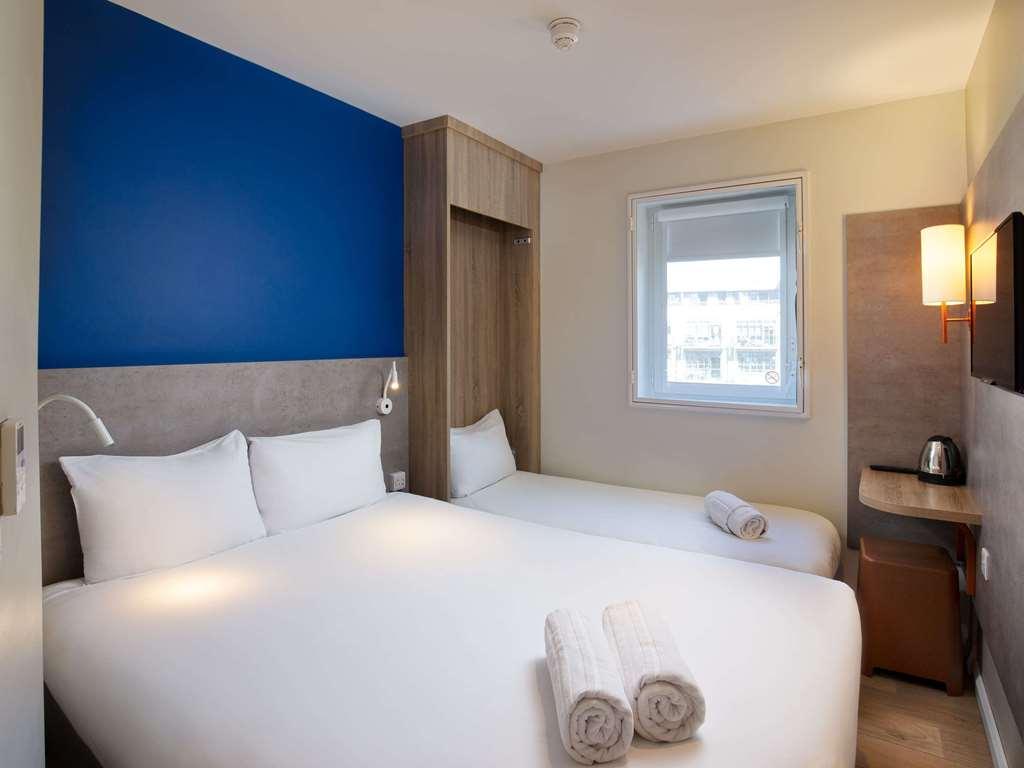 Ibis Budget London Whitechapel - Brick Lane Hotel Quarto foto